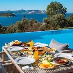 The Luxury Shelters Pensionat Kaş