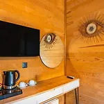 Gasthof The Luxury Shelters