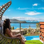 The Luxury Shelters Guest house Kas