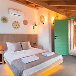 The Luxury Shelters 3* Kaş