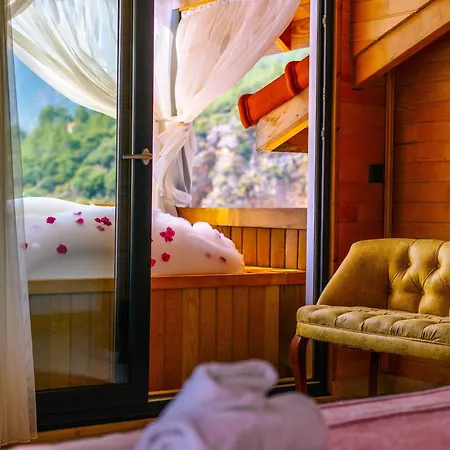 The Luxury Shelters Kaş