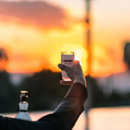 בית הארחה The Luxury Shelters