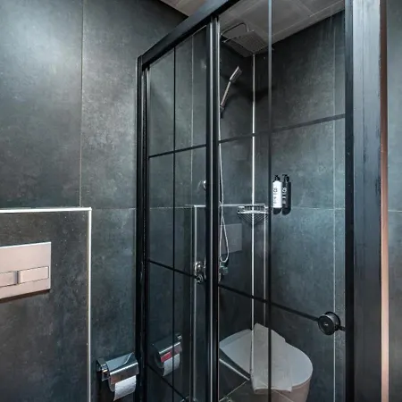 The Luxury Shelters Guest house 3*
