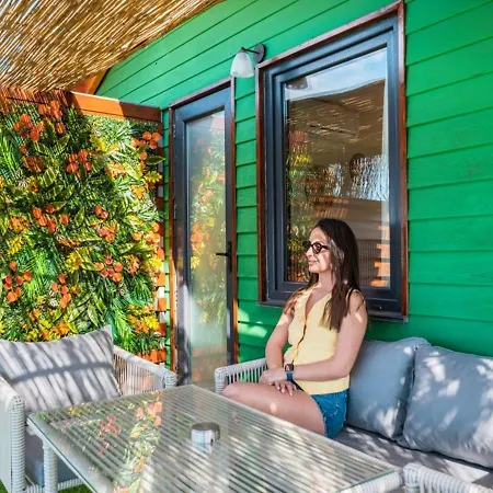 Guest house The Luxury Shelters