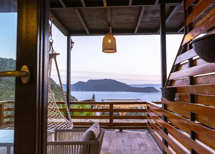 The Luxury Shelters 3* Kas