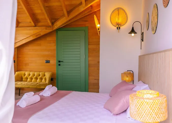 The Luxury Shelters 3* Kas