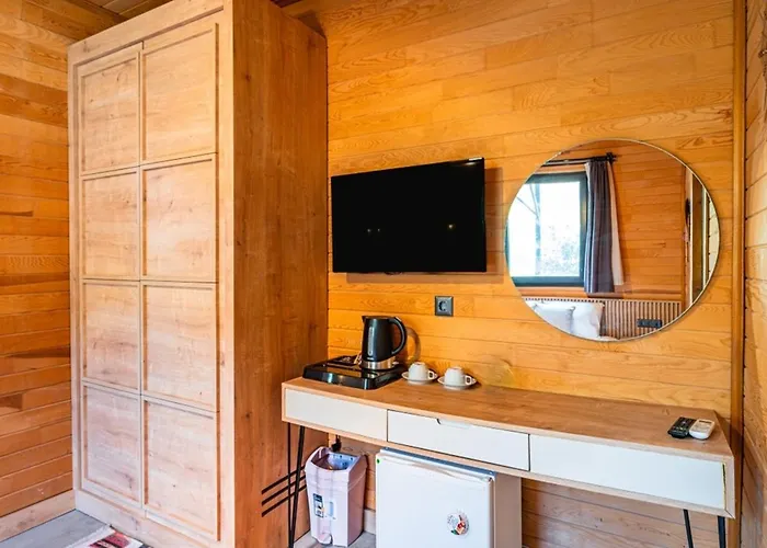 The Luxury Shelters קס