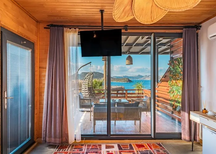 The Luxury Shelters בית הארחה 3*