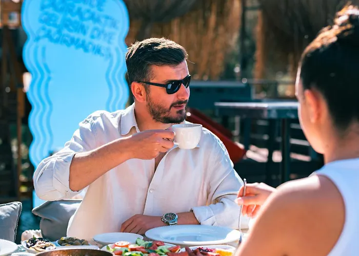 בית הארחה The Luxury Shelters