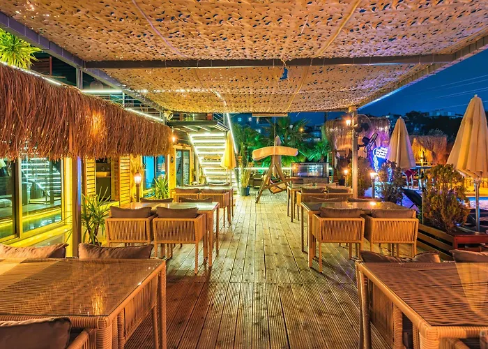 בית הארחה The Luxury Shelters 3*