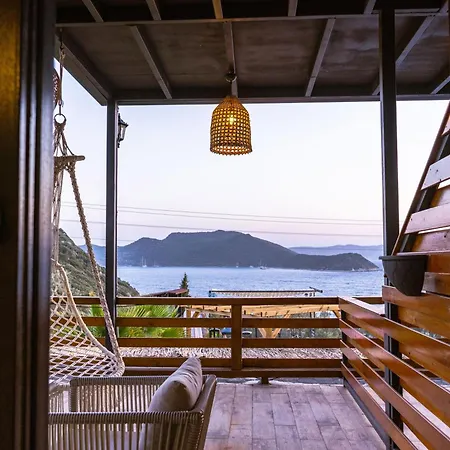 The Luxury Shelters 3* Каш